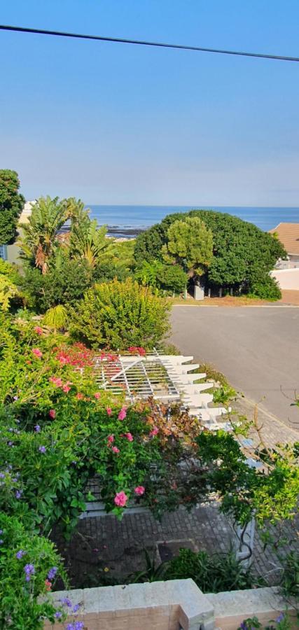 Belle Vue Guesthouse Hermanus Buitenkant foto